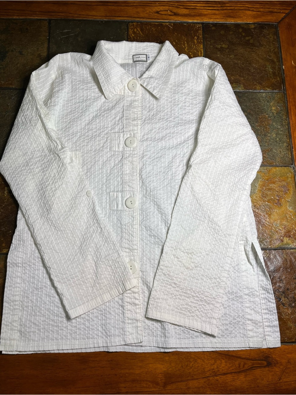 Sympli white textured button-front shirt—Size 8 - Picture 2 of 5